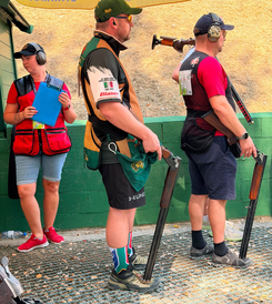Competitors preparing between layouts at TAV San Martino